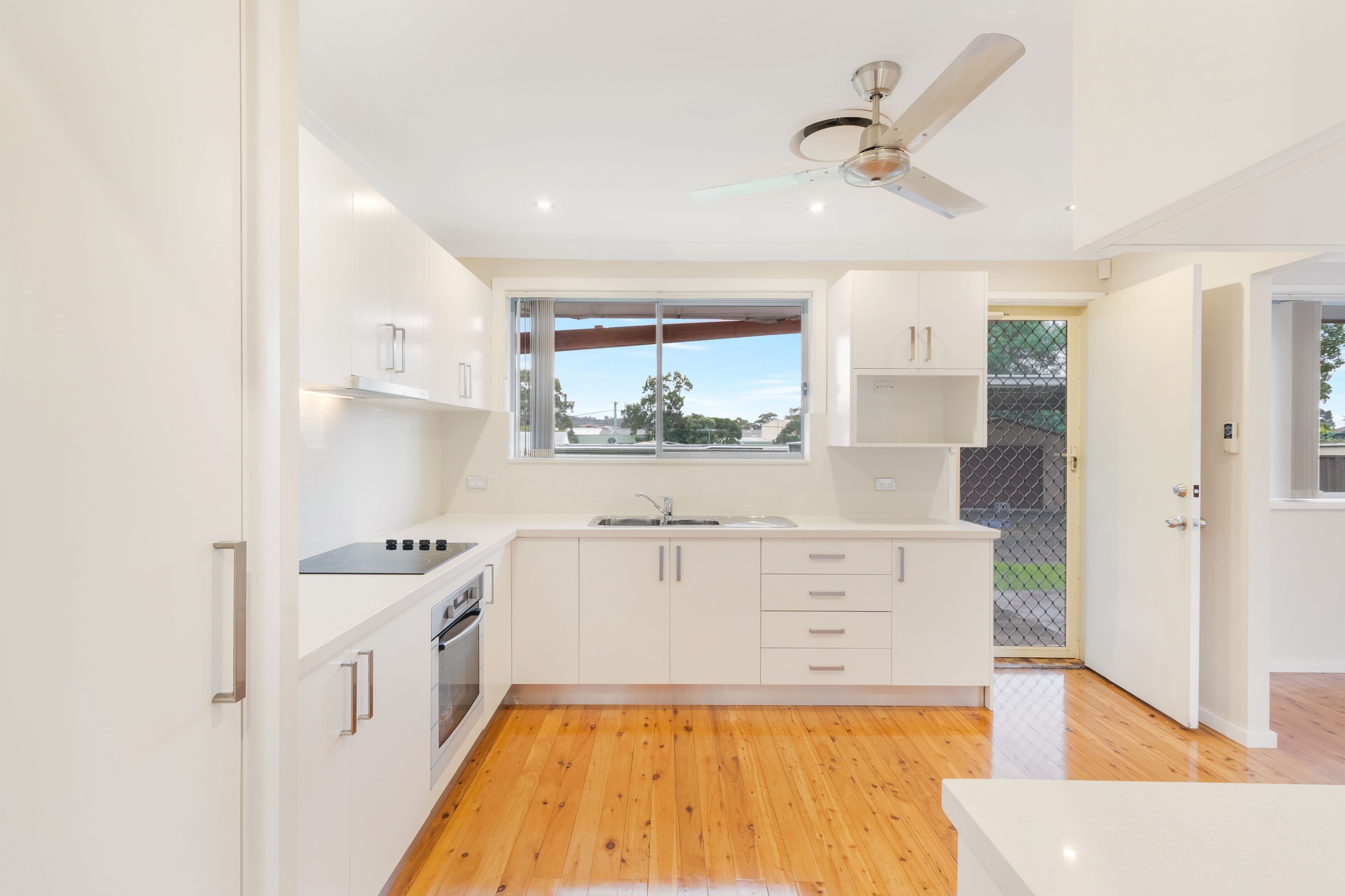 27 Galton Street, Wetherill Park NSW 2164, Wetherill Park - Thumbnail 8