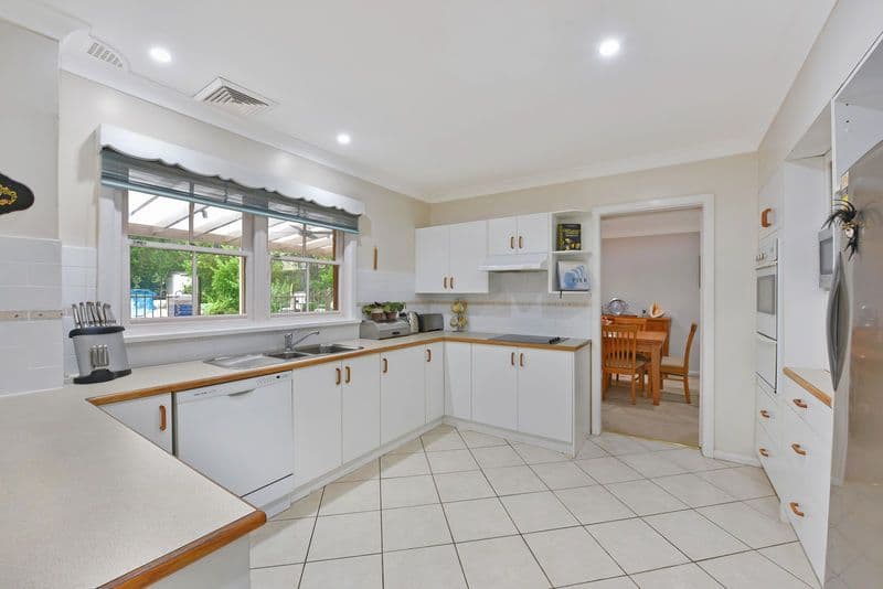 3 Hibbertia Place, Westleigh - Thumbnail 4