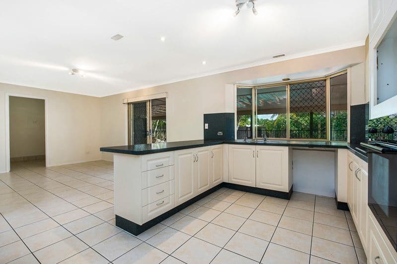 2 Diamondcrest Avenue, Deception Bay QLD 4508, Deception Bay - Thumbnail 2