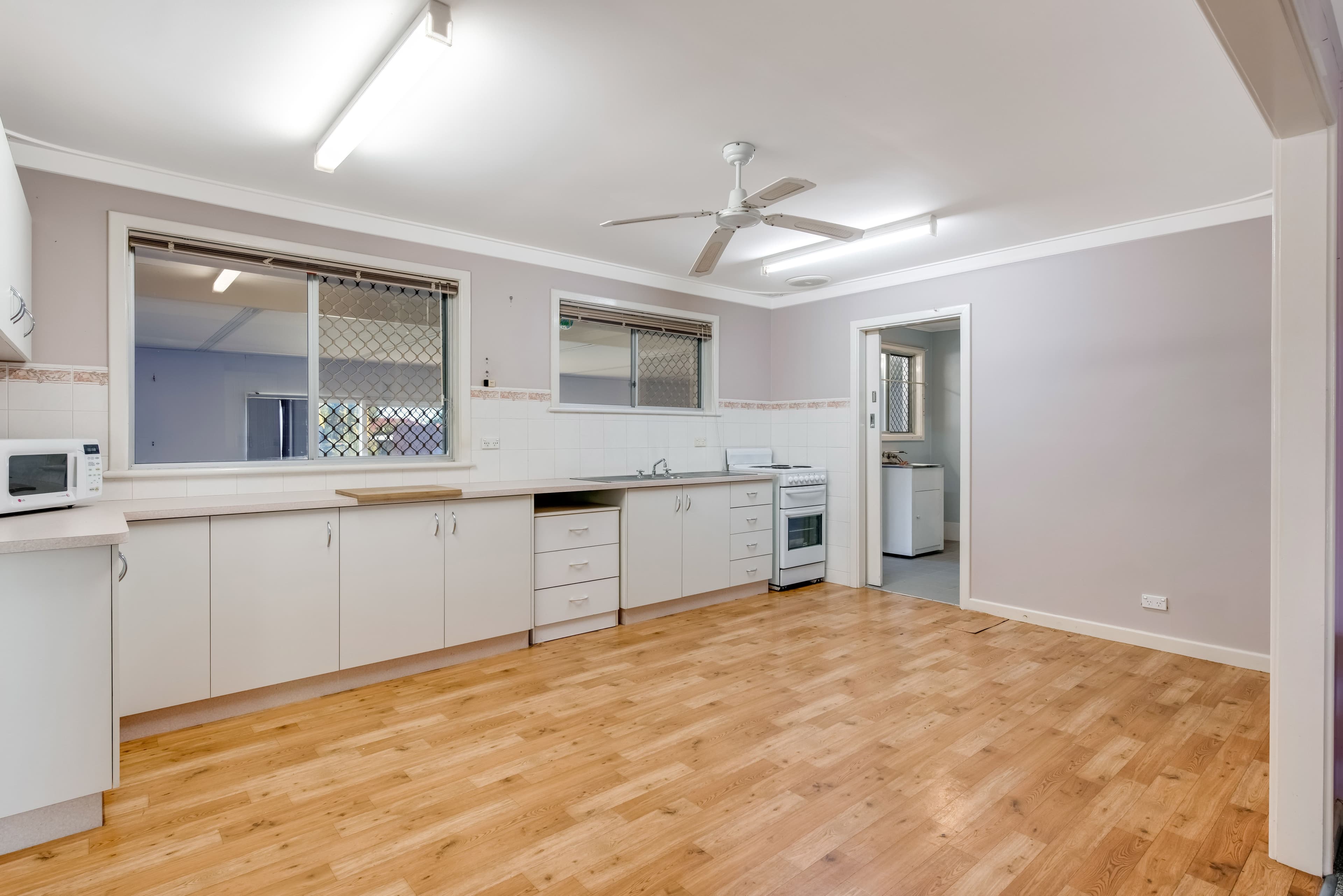 20 Norman Street, Mount Tarcoola WA 6530, Mount Tarcoola - Thumbnail 3