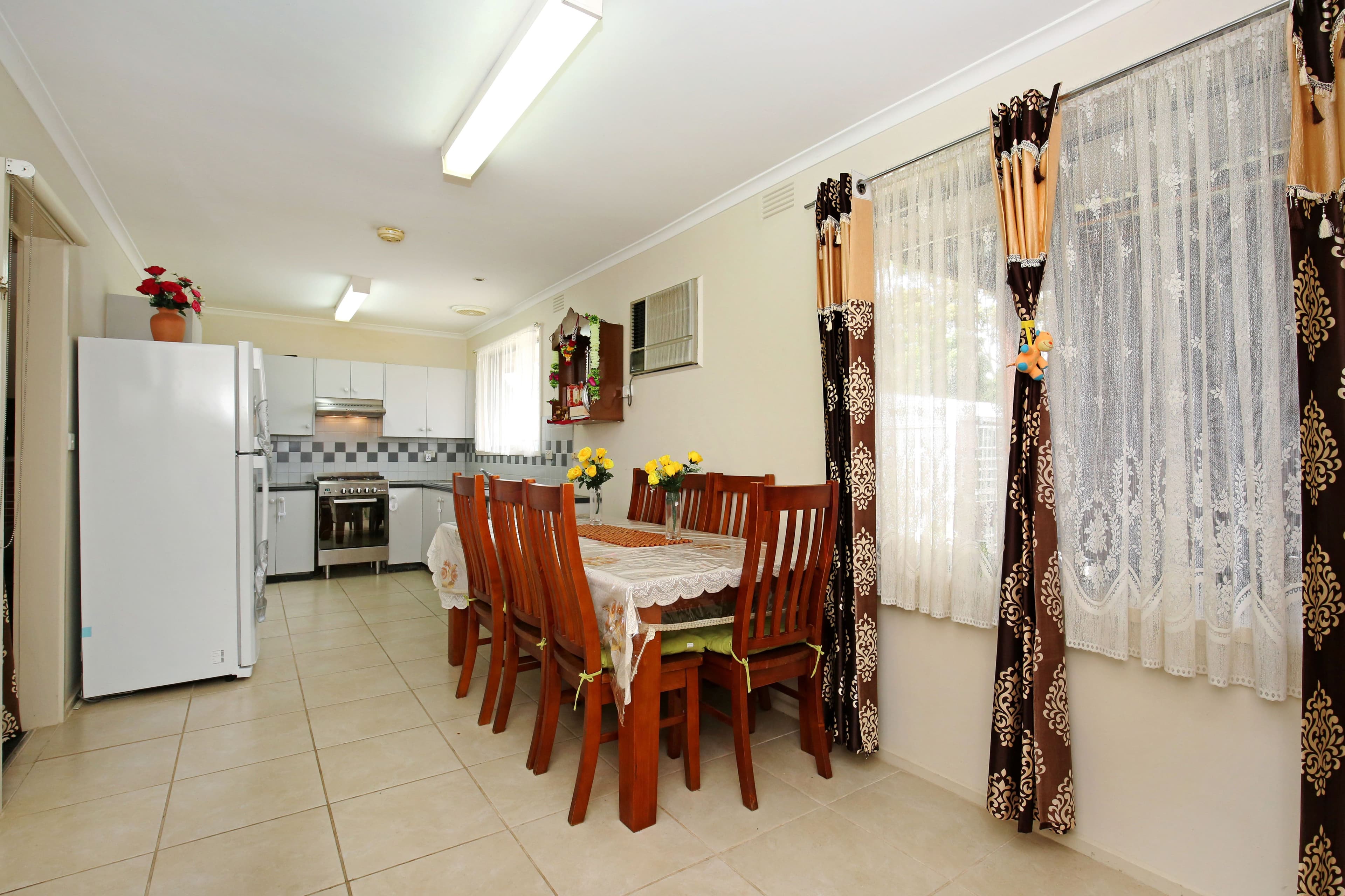 29 Regal Avenue, Thomastown VIC 3074, Thomastown - Thumbnail 3
