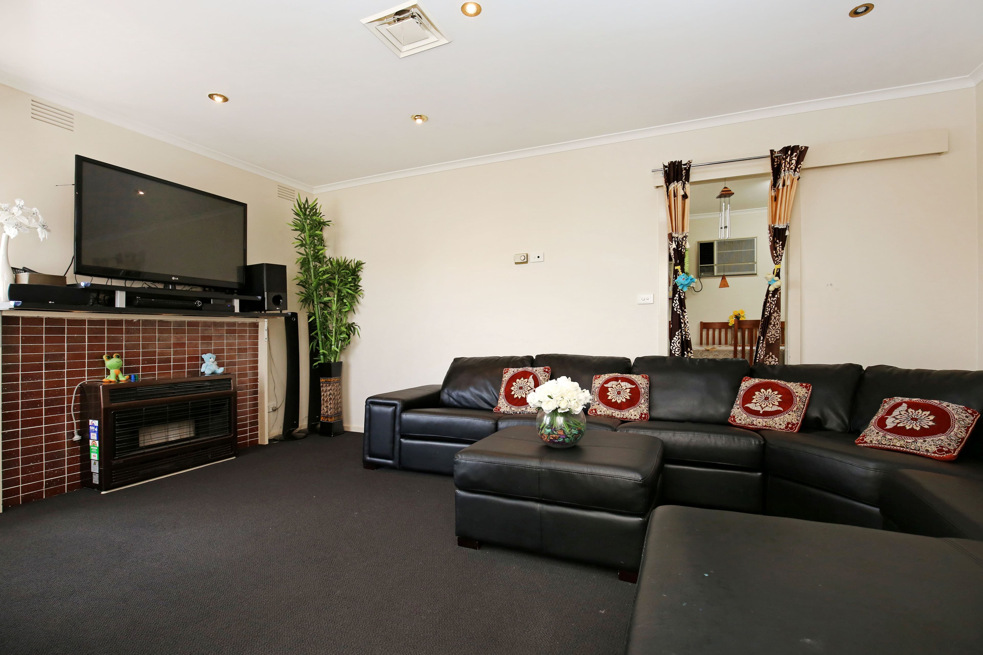 29 Regal Avenue, Thomastown VIC 3074, Thomastown - Thumbnail 4