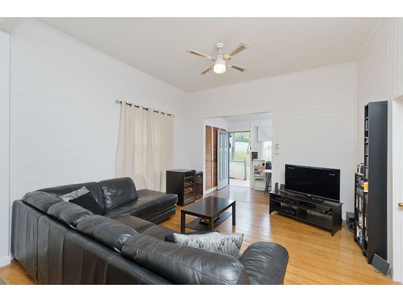 23 Cairns Street, Red Hill QLD 4059, Red Hill - Thumbnail 5