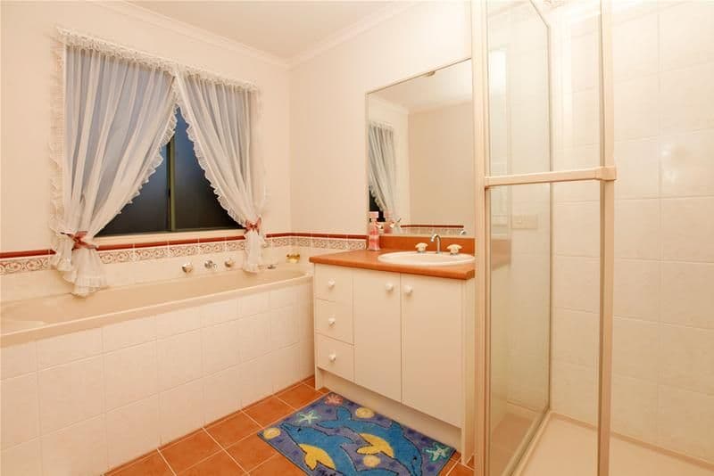1 Wombat Place, SOUTH MORANG VIC 3752, South Morang - Thumbnail 8