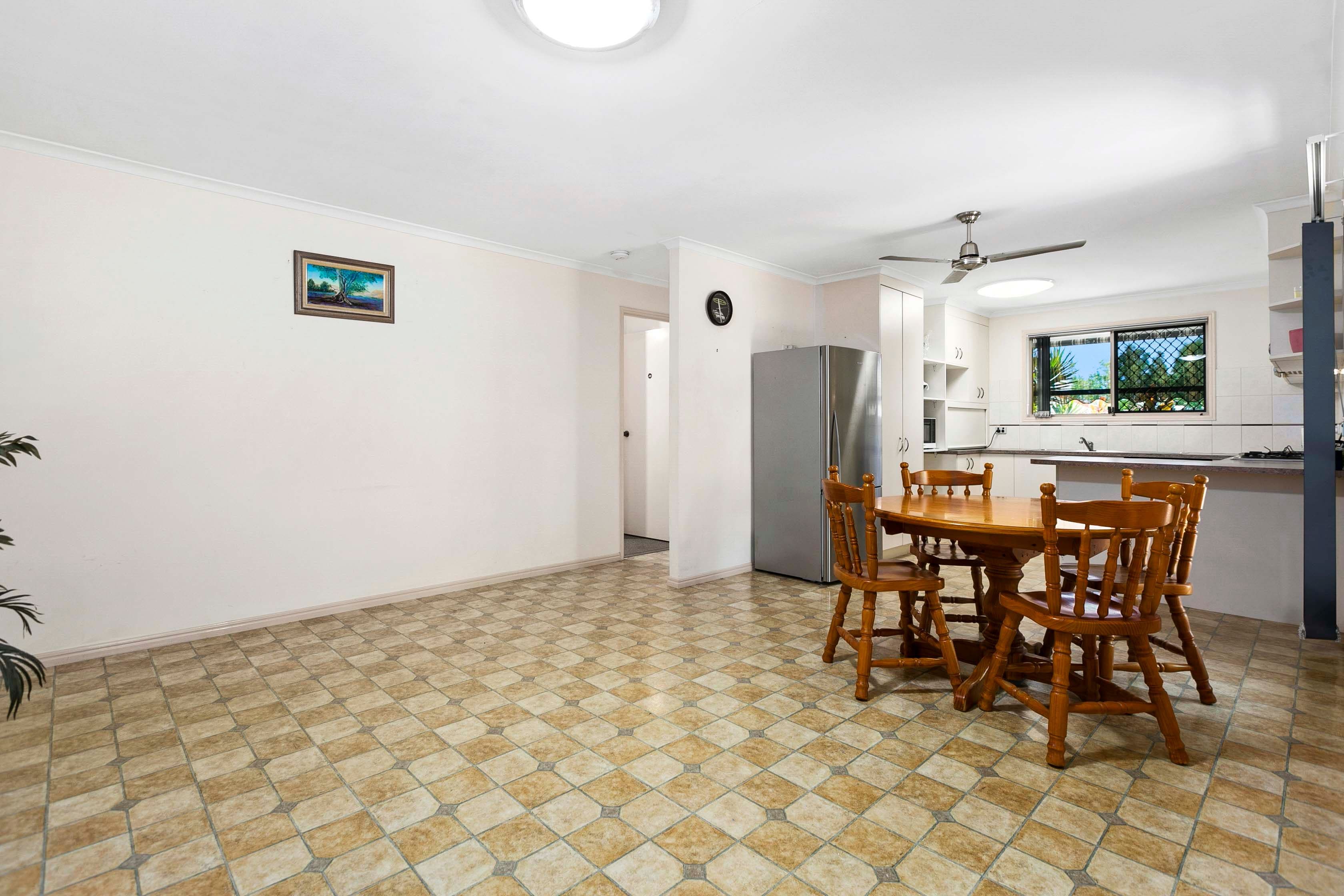 24 Masters Court, Urraween QLD 4655, Urraween - Thumbnail 4