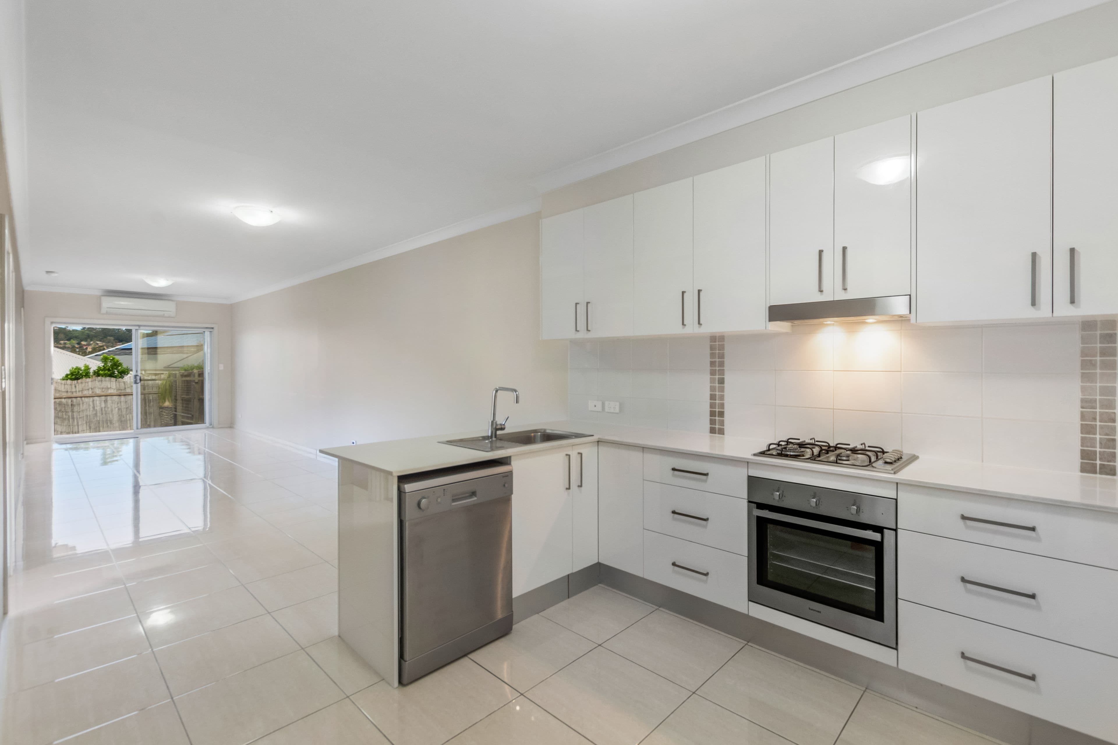 25 yellow rock Road, Tullimbar NSW 2527, Tullimbar - Thumbnail 2