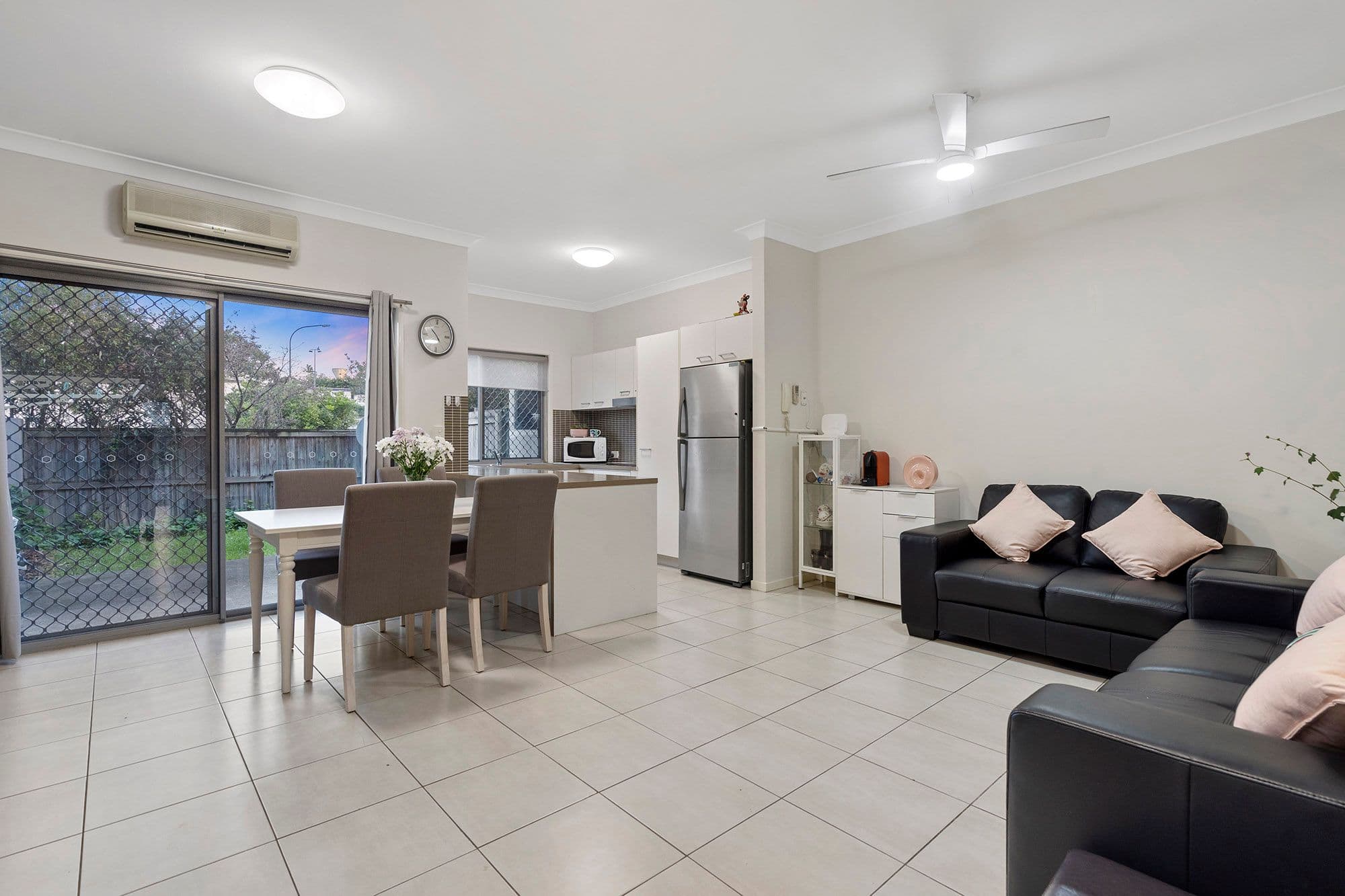 2-10 Cascade Drive, Underwood QLD 4119, Underwood - Thumbnail 3
