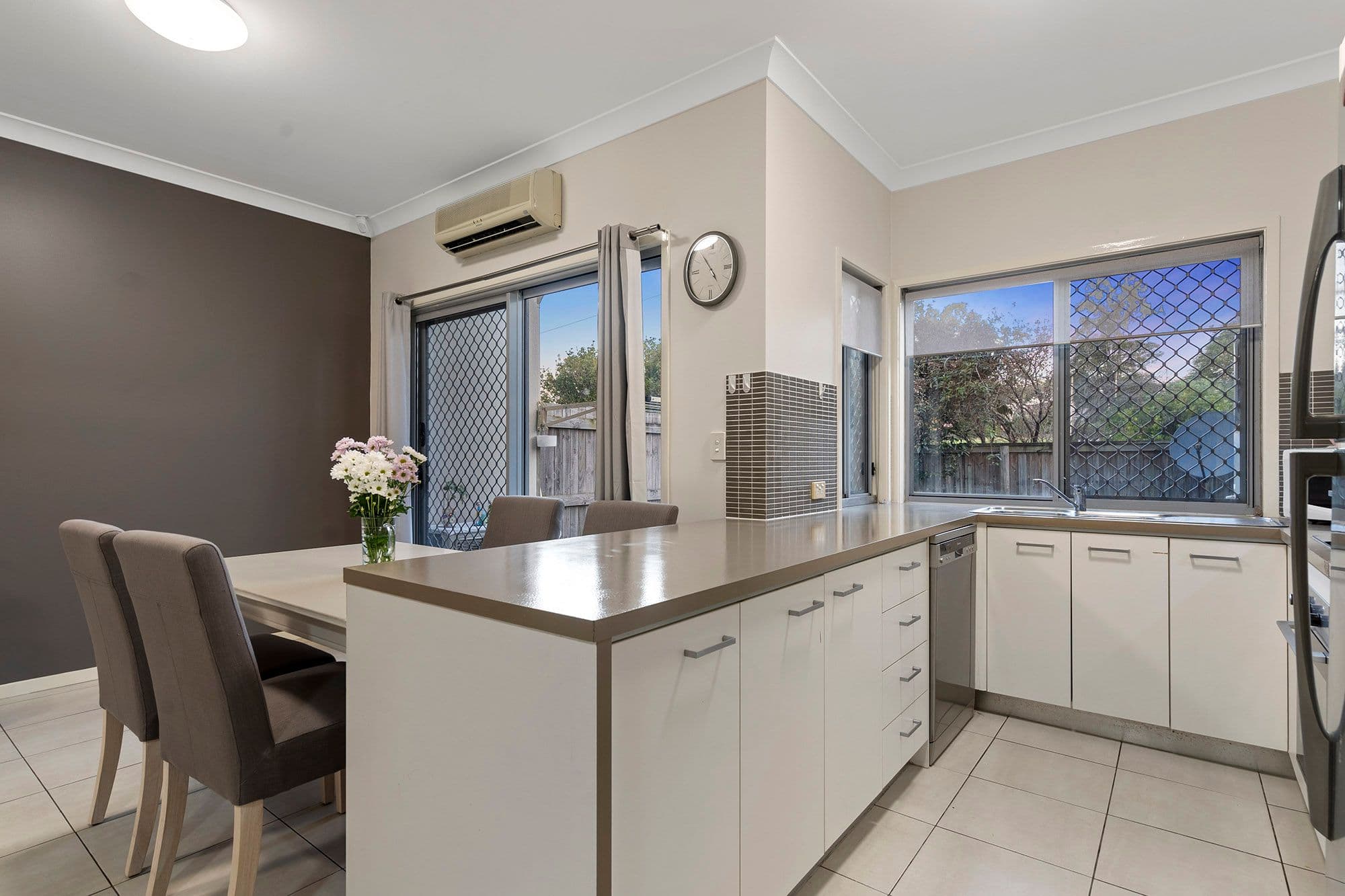 2-10 Cascade Drive, Underwood QLD 4119, Underwood - Thumbnail 5
