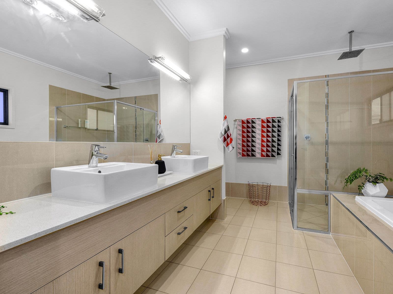 61 Stephen Street, Camp Hill QLD 4152, Camp Hill - Thumbnail 8