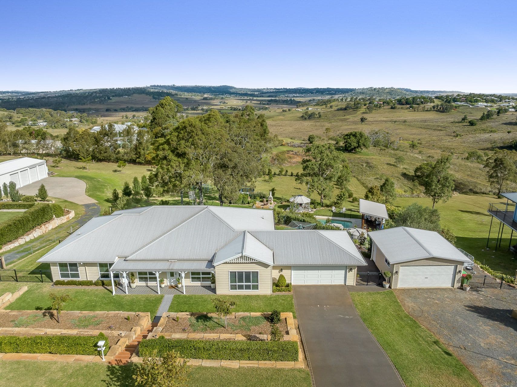 33 Colonial Drive, Gowrie Junction QLD 4352, Gowrie Junction - Thumbnail 2