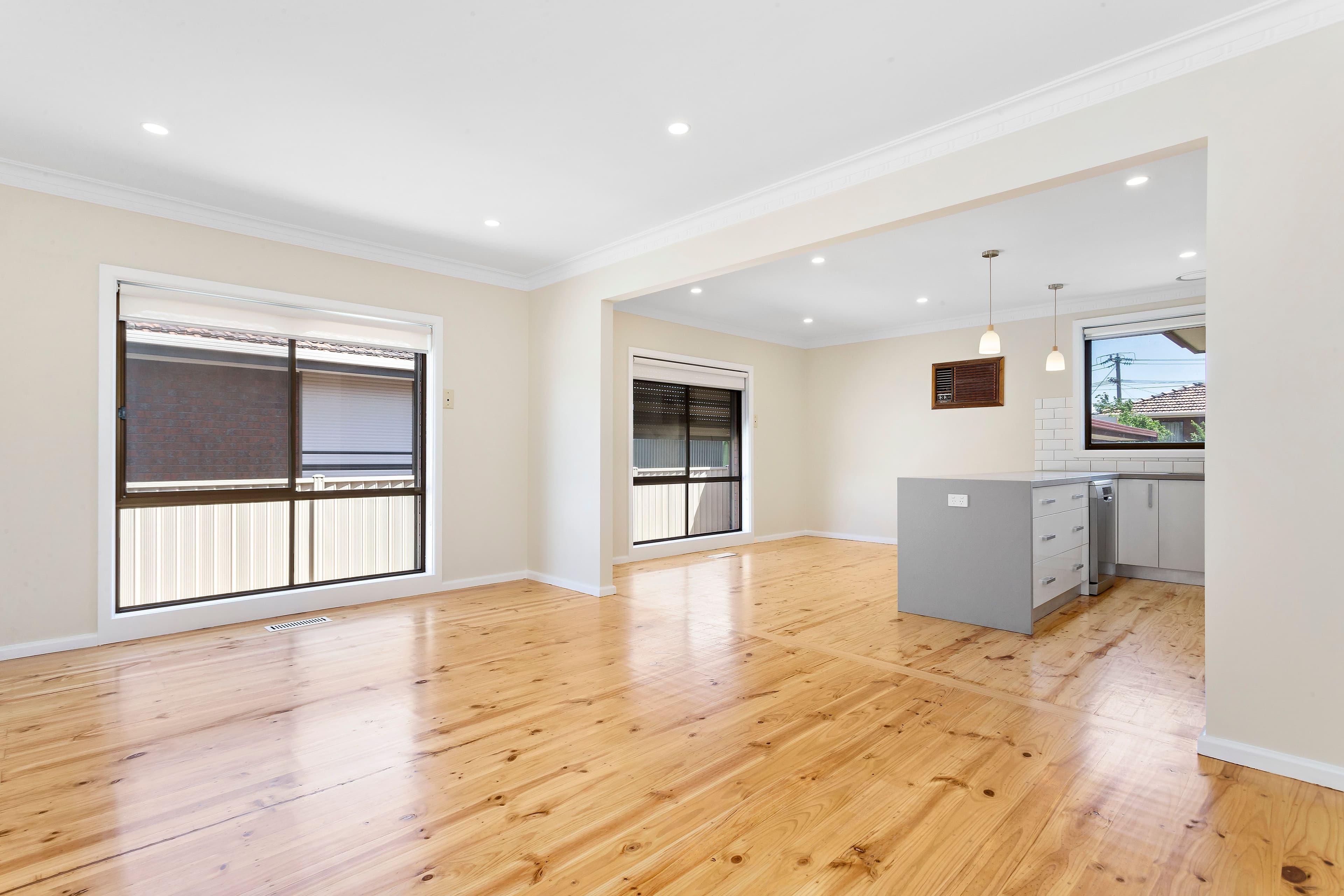 39 Stonehaven Drive, Thomastown VIC 3074, Thomastown - Thumbnail 2