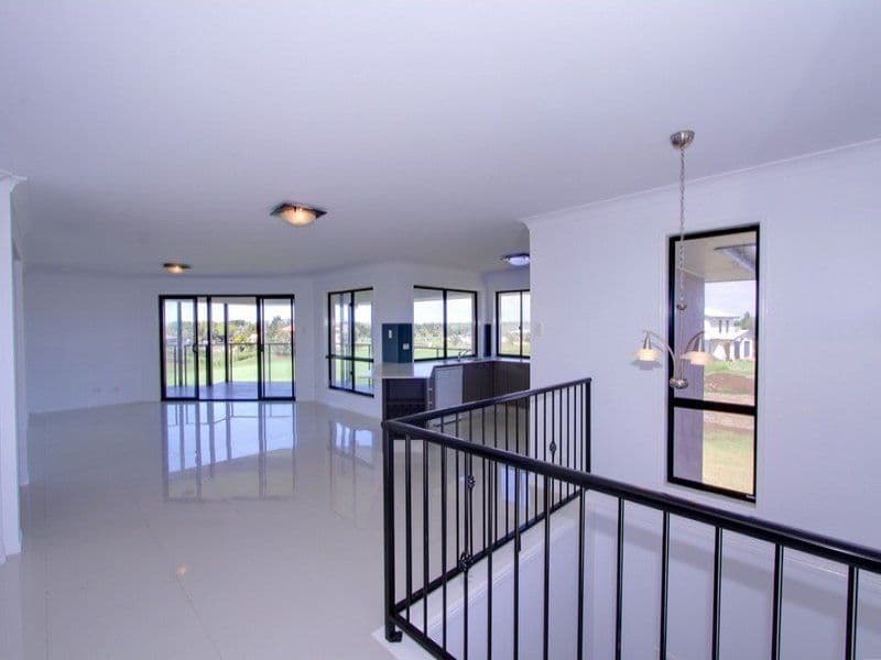 Coral Cove QLD 4670, Coral Cove - Thumbnail 3