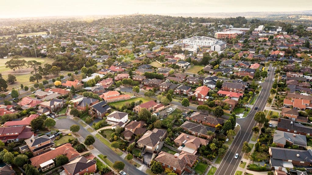 4 Mena Court, Wheelers Hill VIC 3150, Wheelers Hill - Thumbnail 4