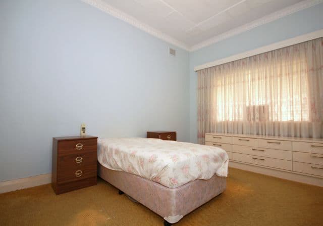 21 Reynolds Avenue, BANKSTOWN NSW 2200, Bankstown - Thumbnail 5