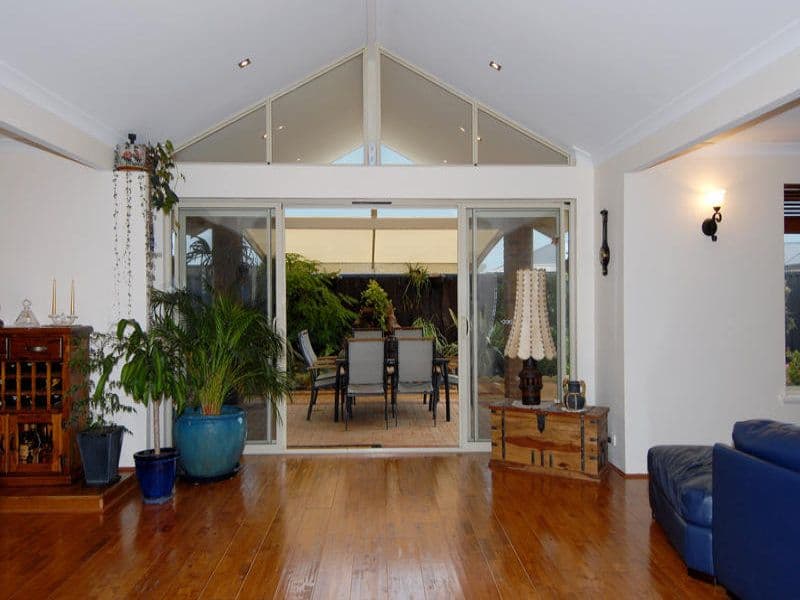 10 Crinia Drive, BALDIVIS WA 6171, Baldivis - Image 1