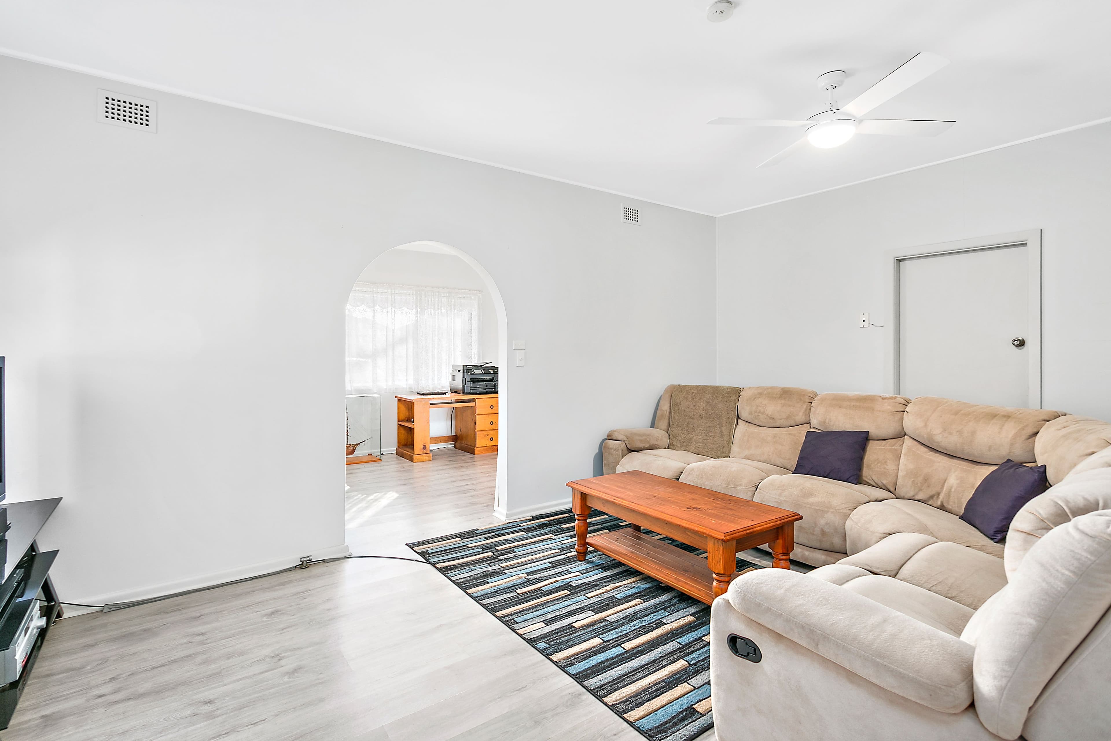 131 Osborne Parade, Warilla - Thumbnail 4