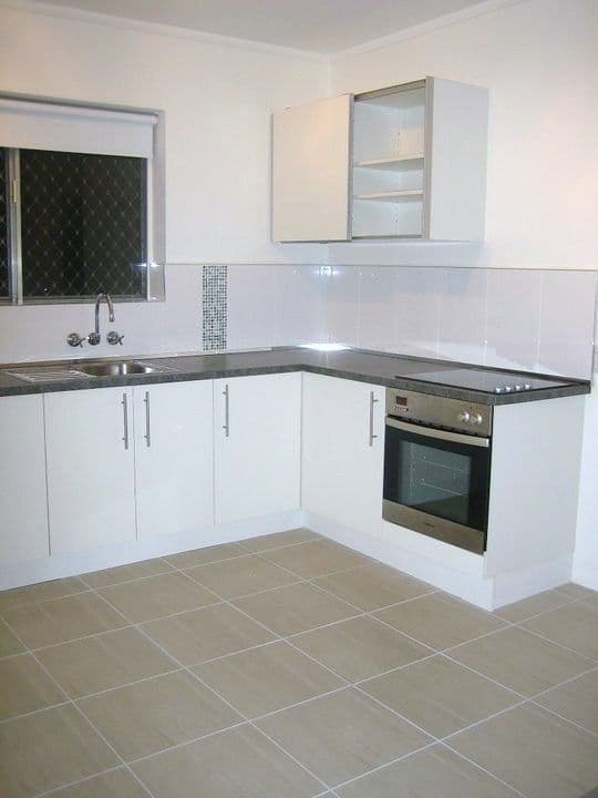 16 Sevenoaks Avenue, Heidelberg, Heidelberg - Thumbnail 3