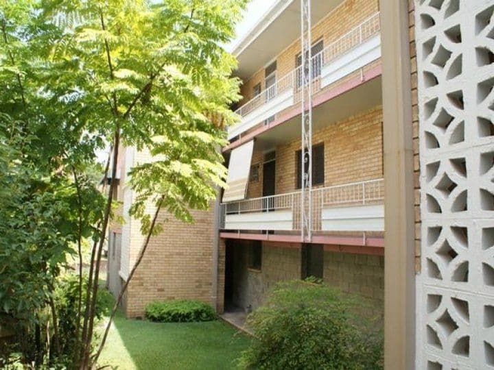 16 Sevenoaks Avenue, Heidelberg, Heidelberg - Thumbnail 5