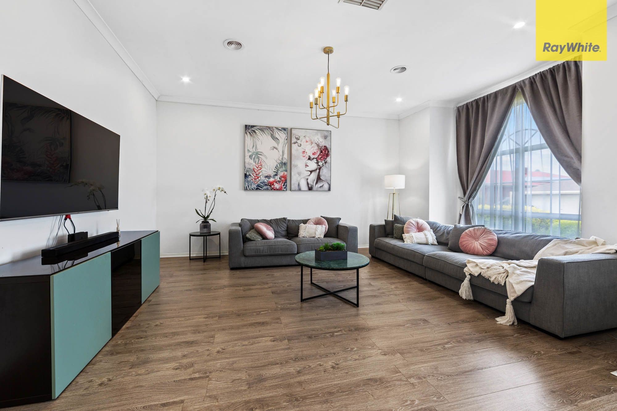 12 Tannaroo Crescent, Delahey VIC 3037, Delahey - Thumbnail 3