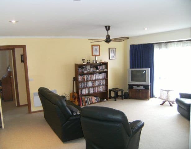 15 McComb Street, LILYDALE VIC 3140, Lilydale - Thumbnail 4