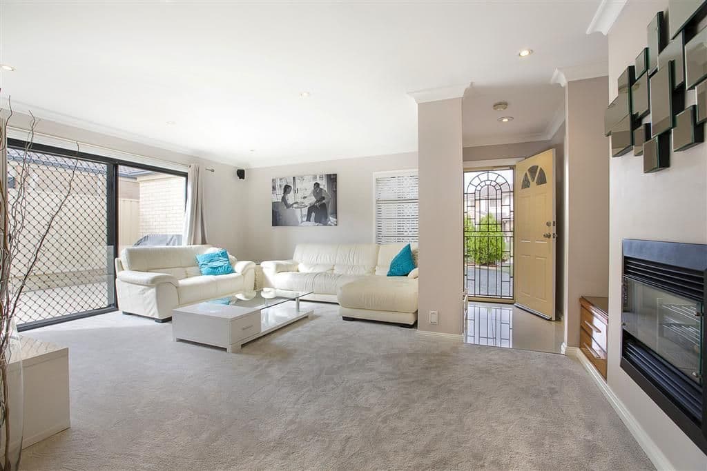 9 Dara Crescent, Glenmore Park NSW 2745, Glenmore Park - Thumbnail 5