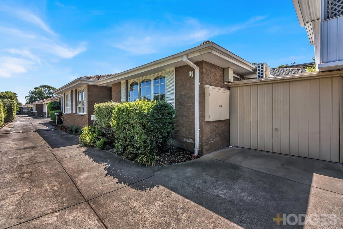 2 / 29 Bourke Street, Mentone, VIC, 3194, Mentone - Thumbnail 2