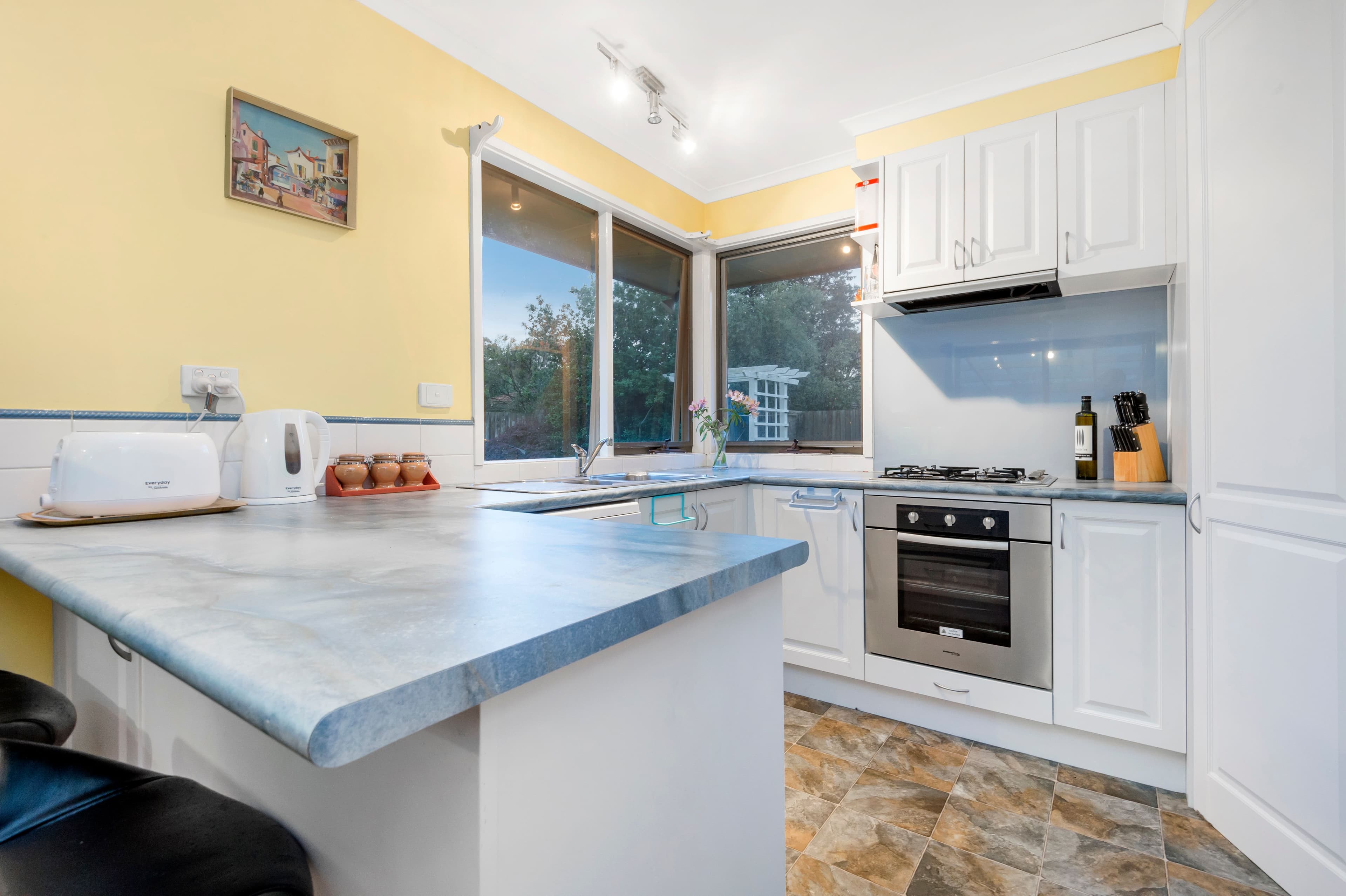 44 Sassafras Drive, Frankston VIC 3199, Frankston - Thumbnail 2