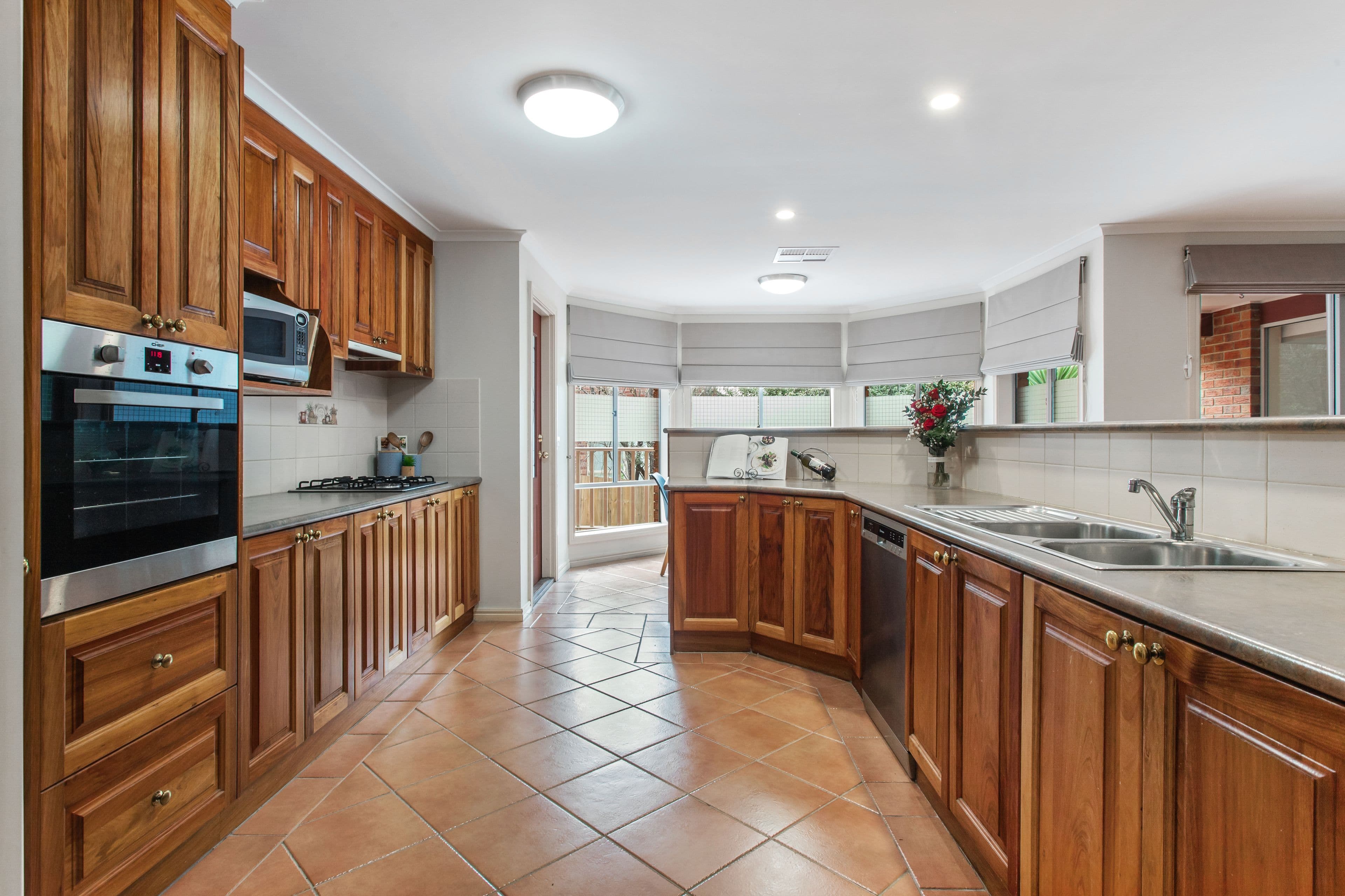 22 Yarra Valley Boulevard, Chirnside Park VIC 3116, Chirnside Park - Thumbnail 5