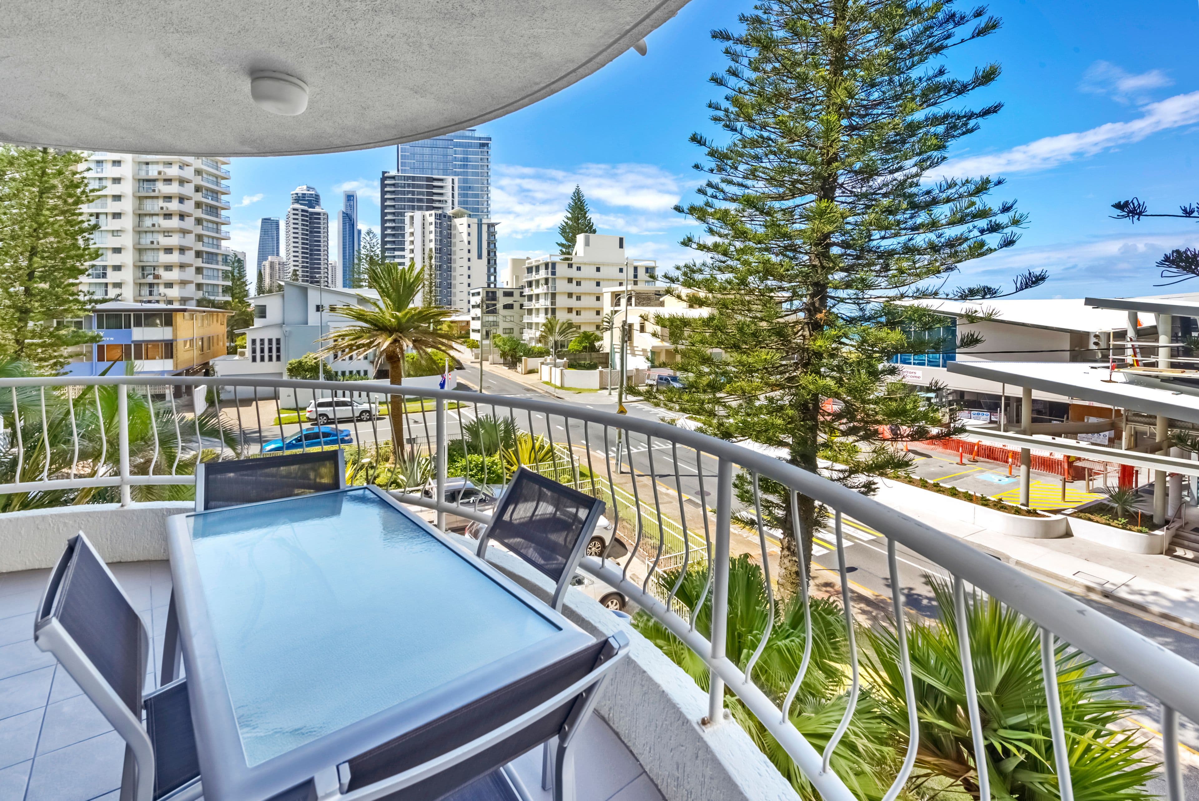 4 Thornton Street, Surfers Paradise QLD 4217, Surfers Paradise - Image 1