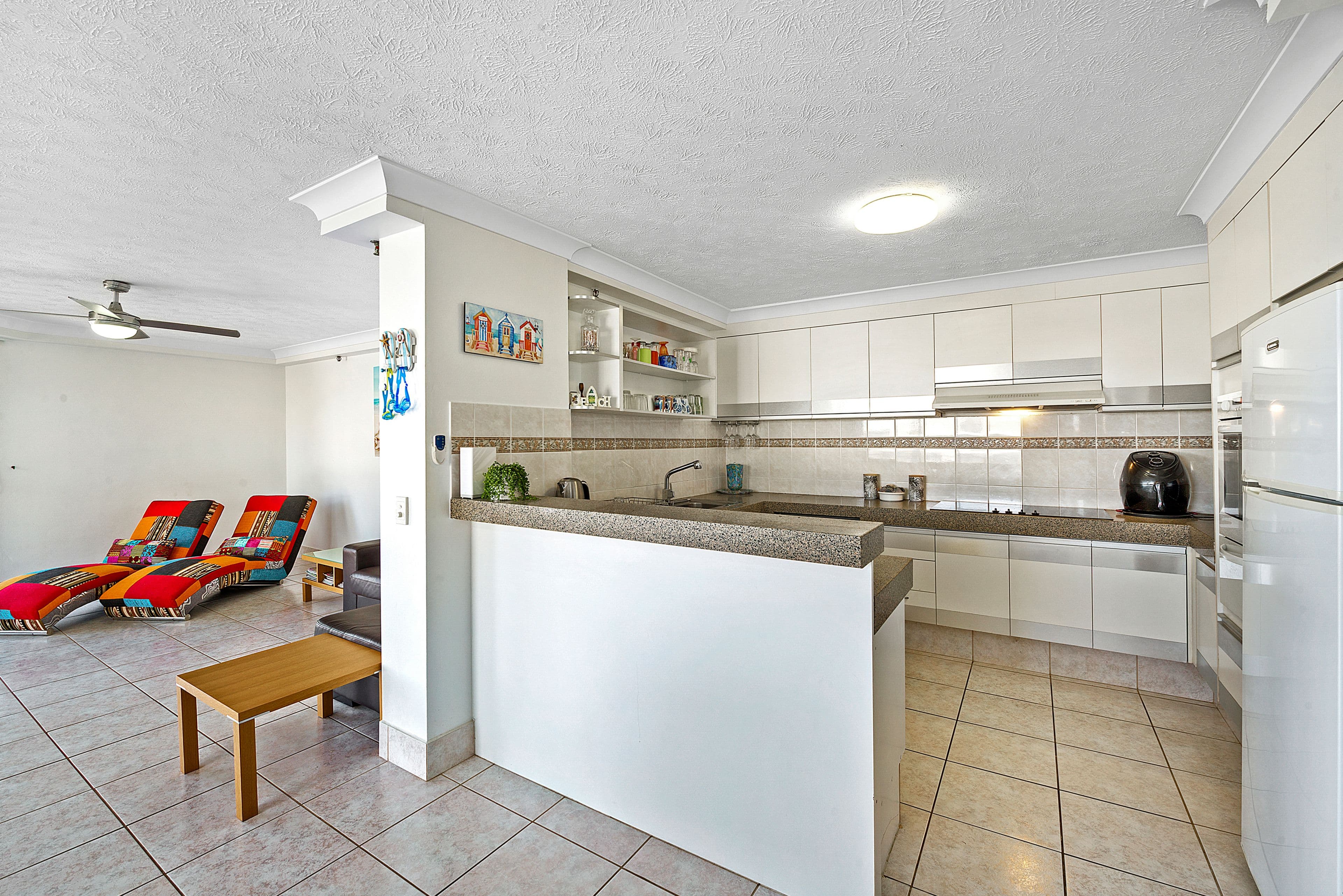 4 Thornton Street, Surfers Paradise QLD 4217, Surfers Paradise - Thumbnail 8