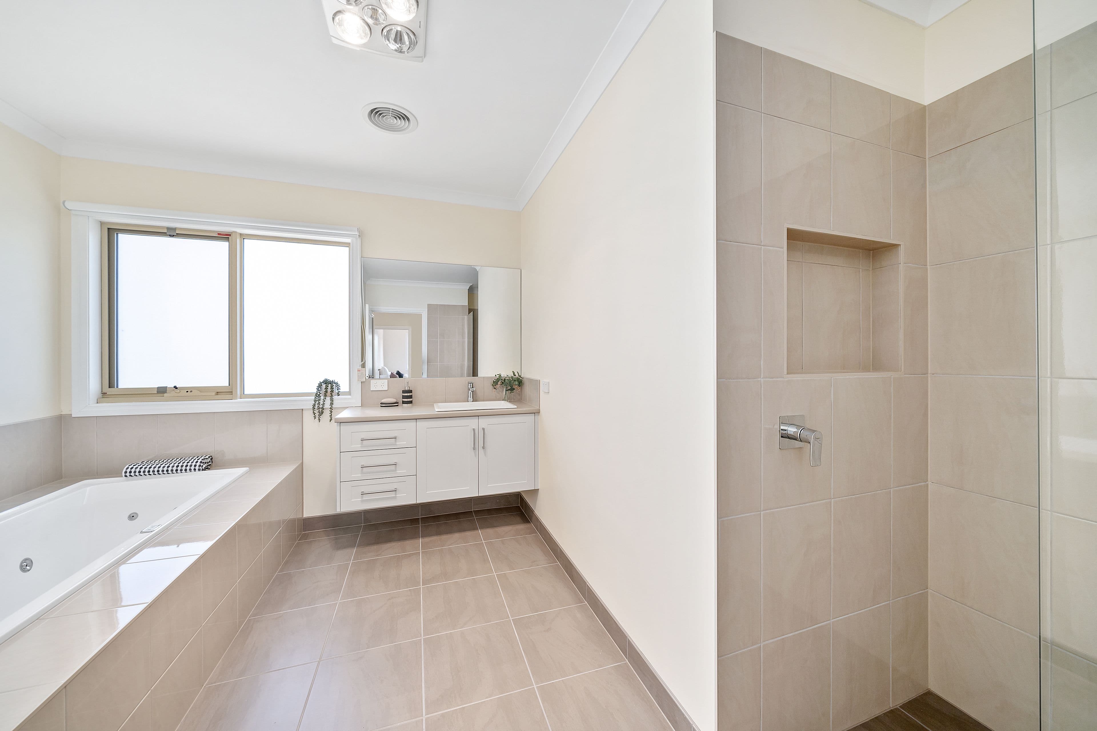 3 Fentonhill Parade, Sunbury VIC 3429, Sunbury - Thumbnail 8