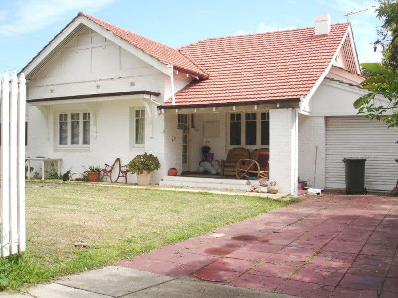 128 Fitzgerald Street, BEACHLANDS WA 6530, Beachlands - Thumbnail 2
