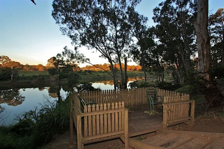 70 Leichhardt Crescent, BARELLAN POINT QLD 4306, Barellan Point - Thumbnail 3
