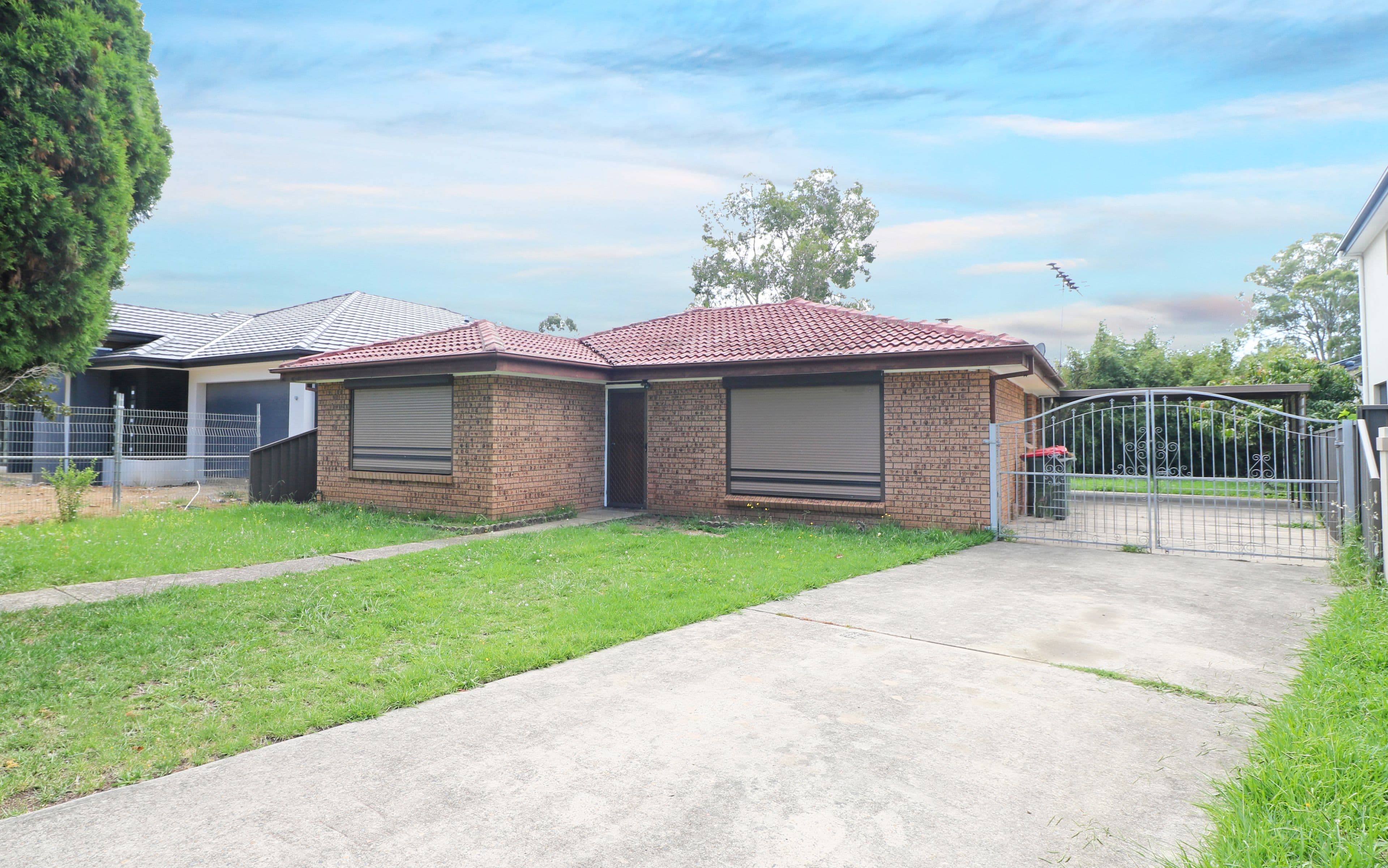 16 Shoalhaven Street, Wakeley - Image 1