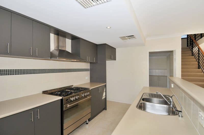 19 Ravenwoods Way, Craigieburn VIC, Craigieburn - Thumbnail 7