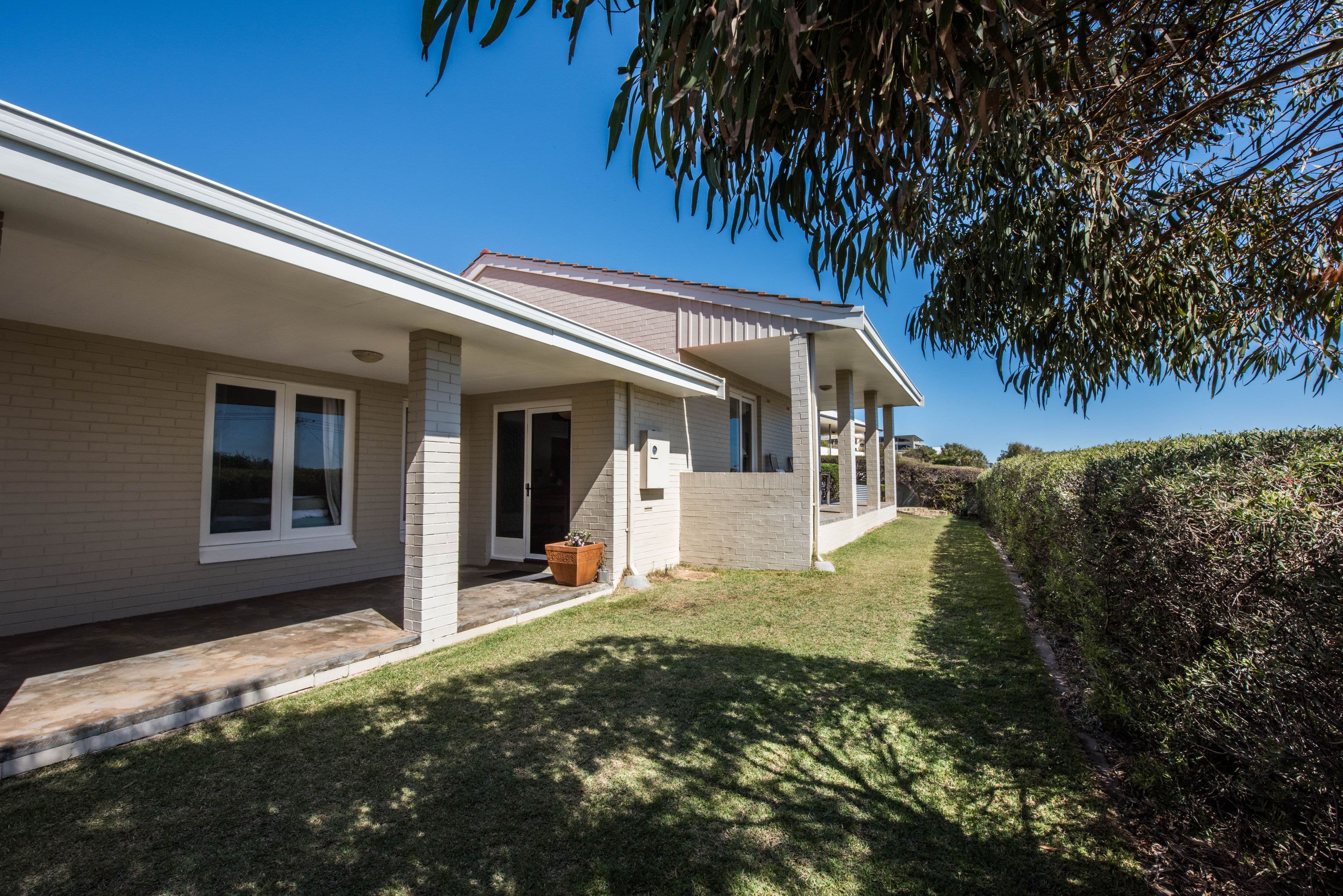 35 Lawrence Street, Blackburn South VIC 3130, Blackburn South - Image 1