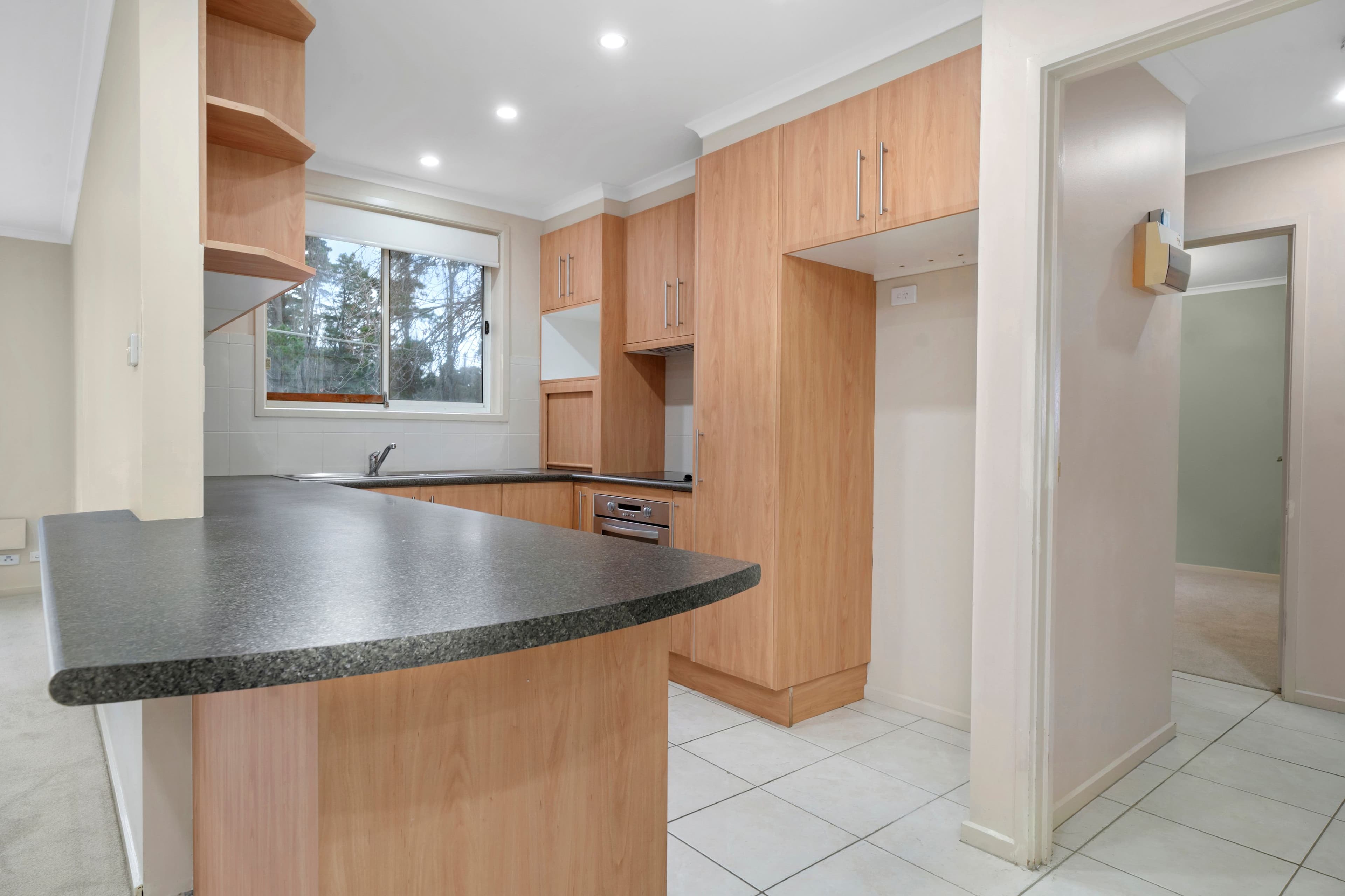 10 Booth Street, Queanbeyan East NSW 2620, Queanbeyan East - Thumbnail 4