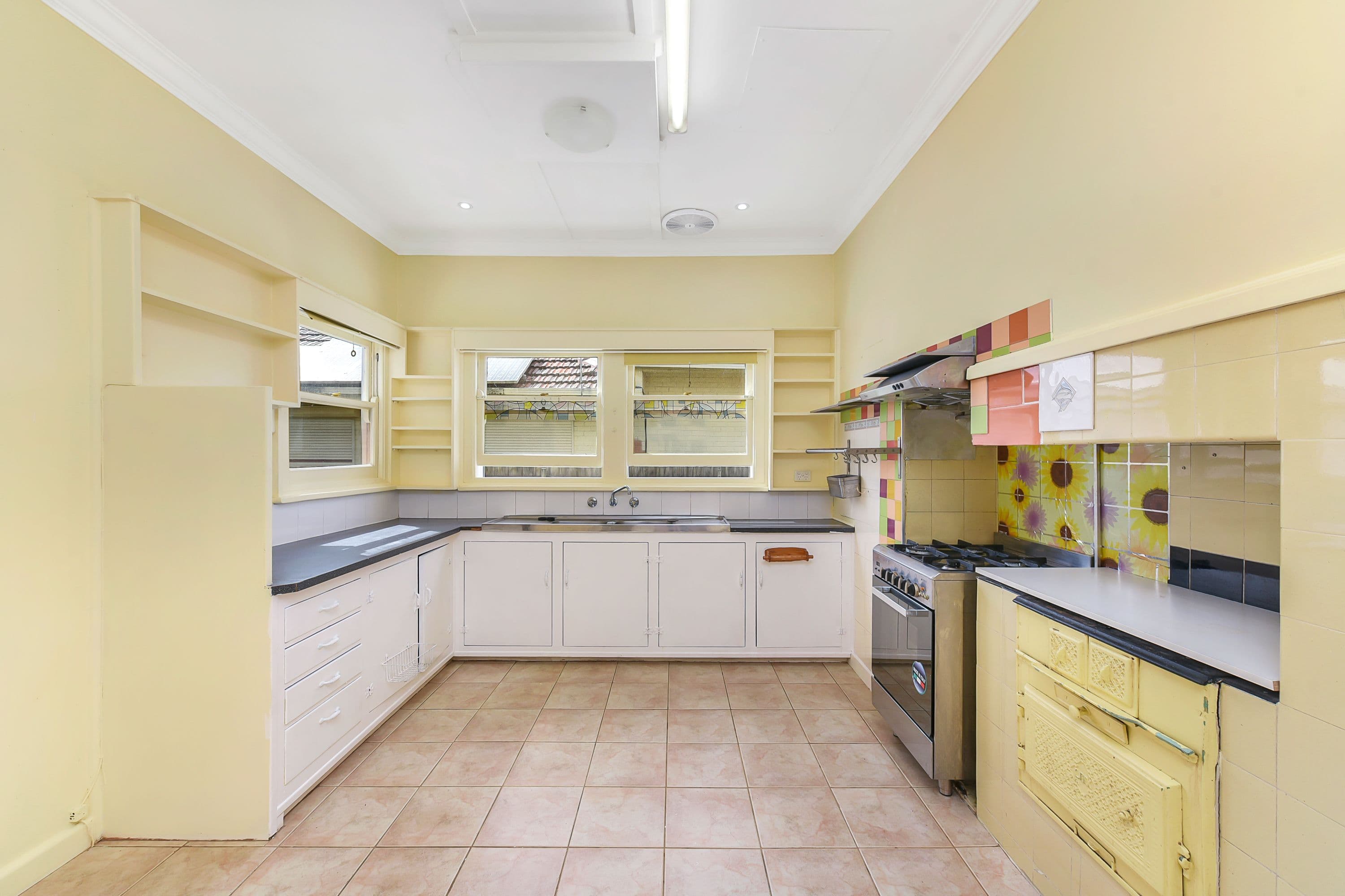 39 Lightwood Road, Springvale VIC 3171, Springvale - Thumbnail 3