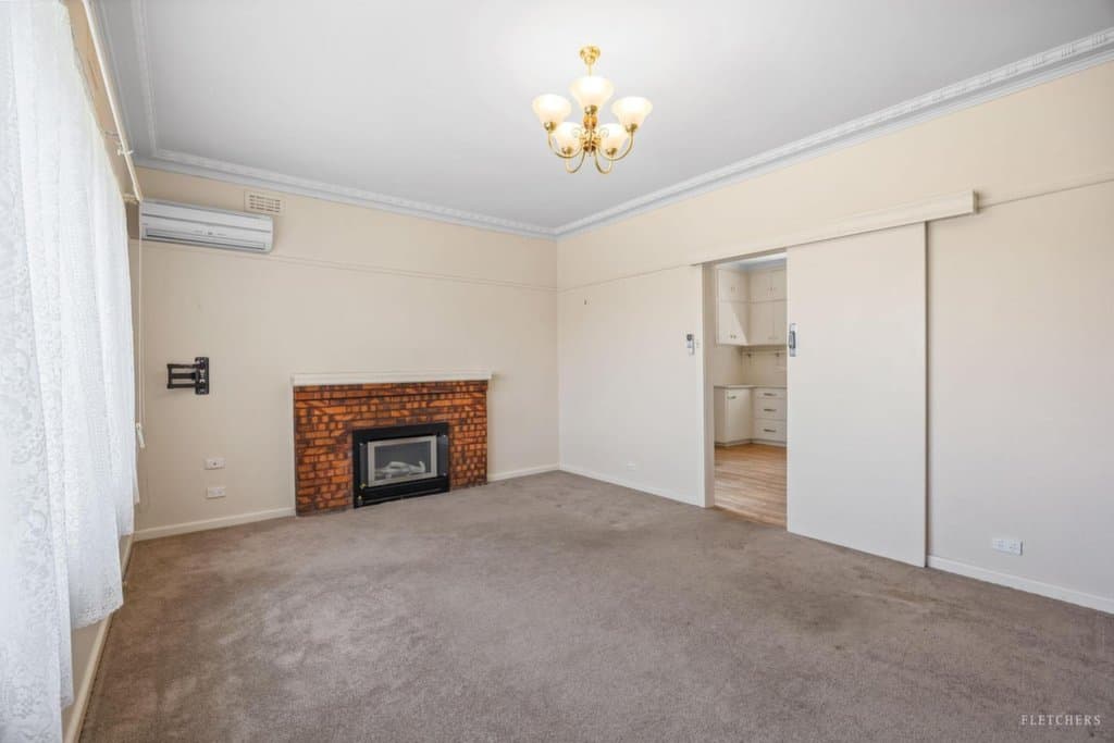11 Suburban Avenue, Invermay Park - Thumbnail 2