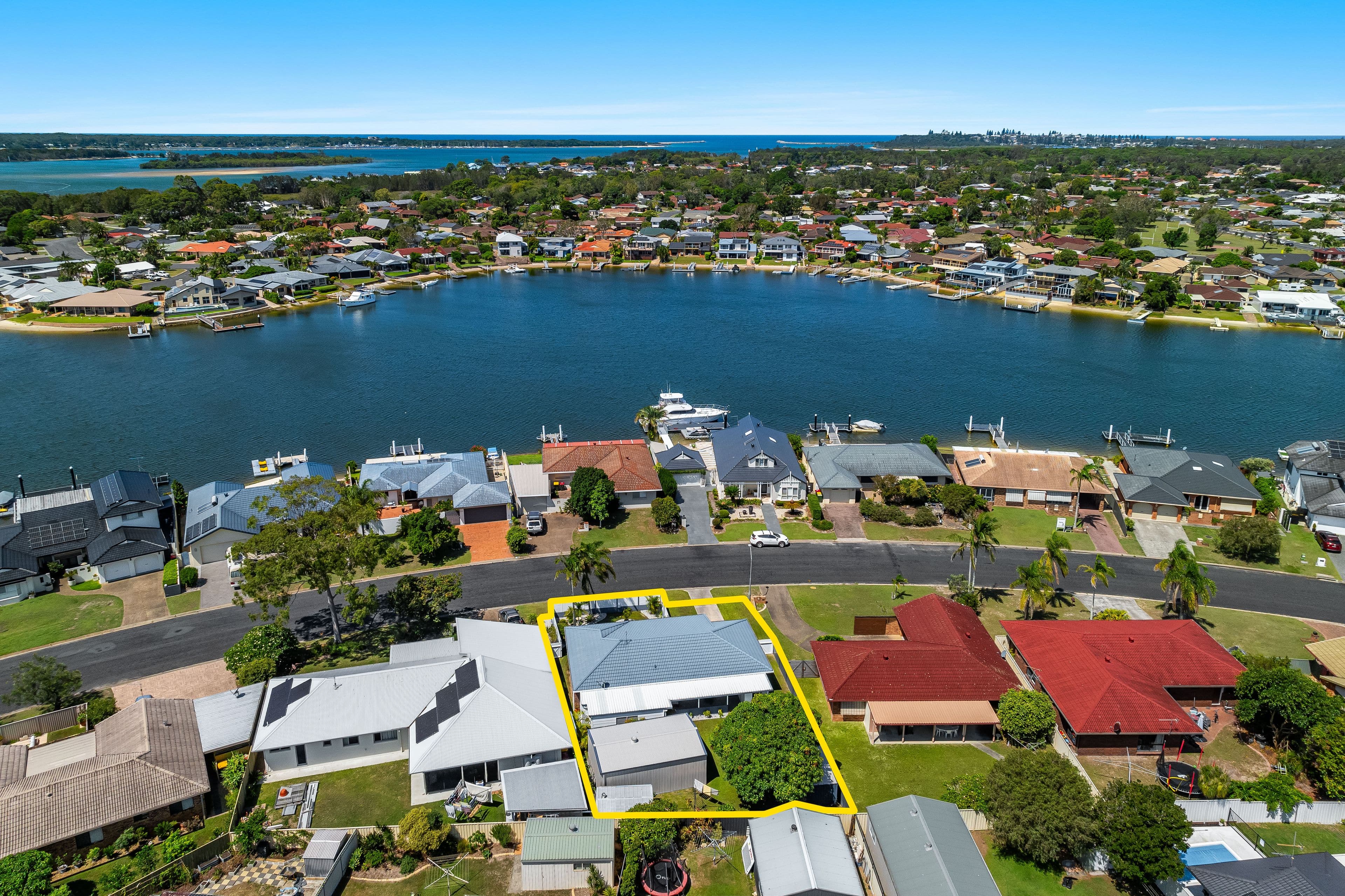 17 Acacia Circuit, Yamba NSW 2464, Yamba - Image 1