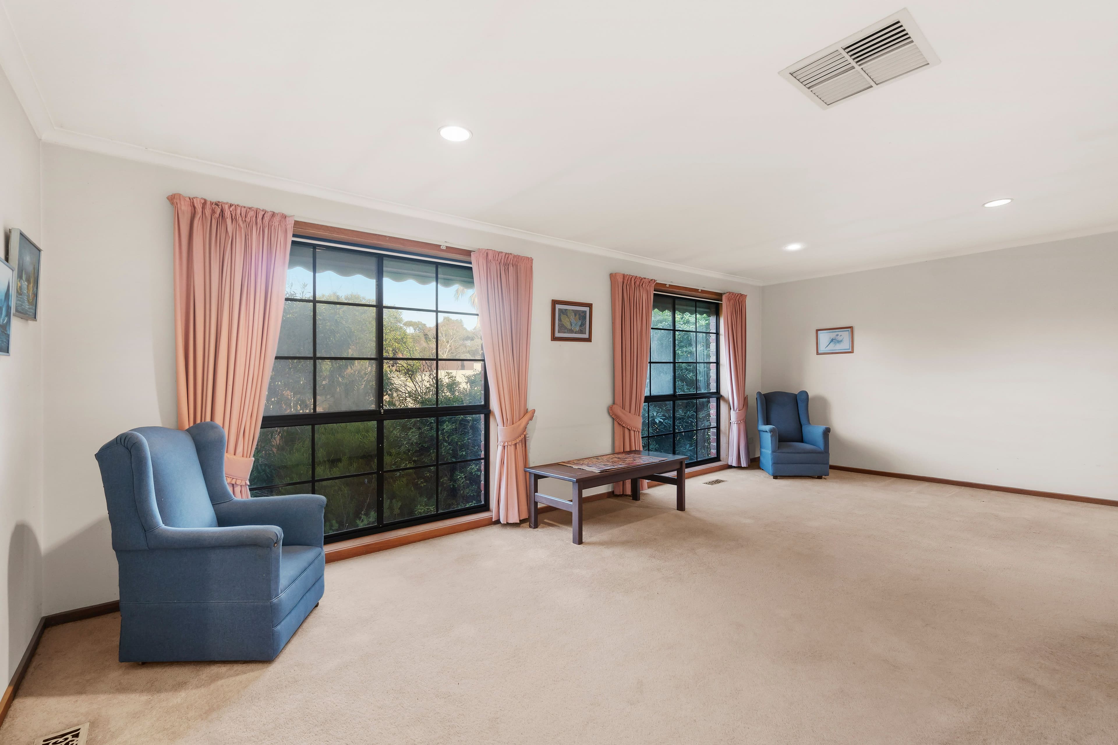 81 Renou Road, Wantirna South VIC 3152, Wantirna South - Thumbnail 2