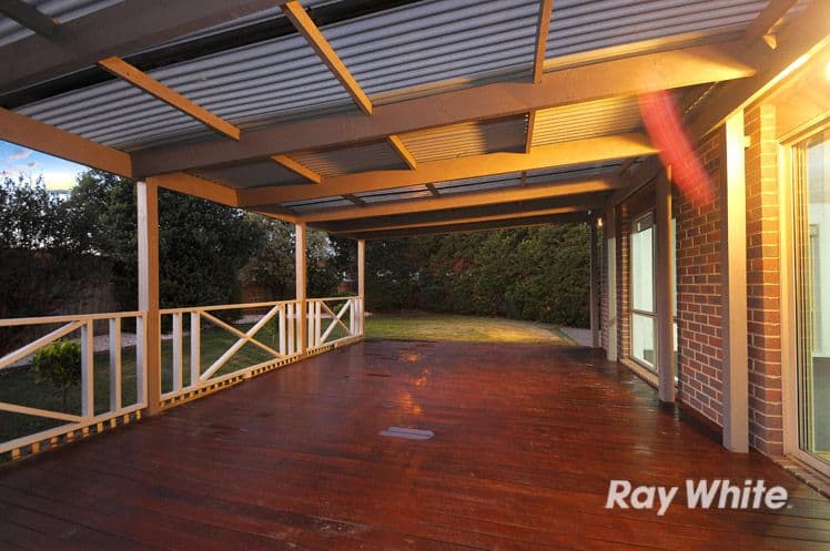 28 Seacombe Place, CRANBOURNE EAST VIC 3977, Cranbourne - Thumbnail 7