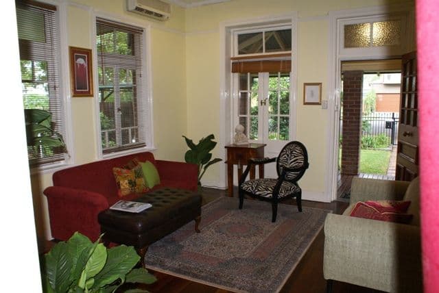 27 Strong Avenue, GRACEVILLE QLD 4075, Graceville - Thumbnail 2