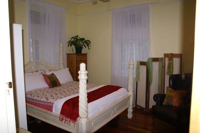 27 Strong Avenue, GRACEVILLE QLD 4075, Graceville - Thumbnail 4