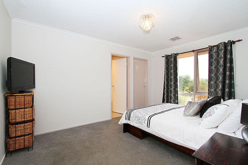 7 Hickey Court, MILL PARK VIC 3082, Mill Park - Thumbnail 6