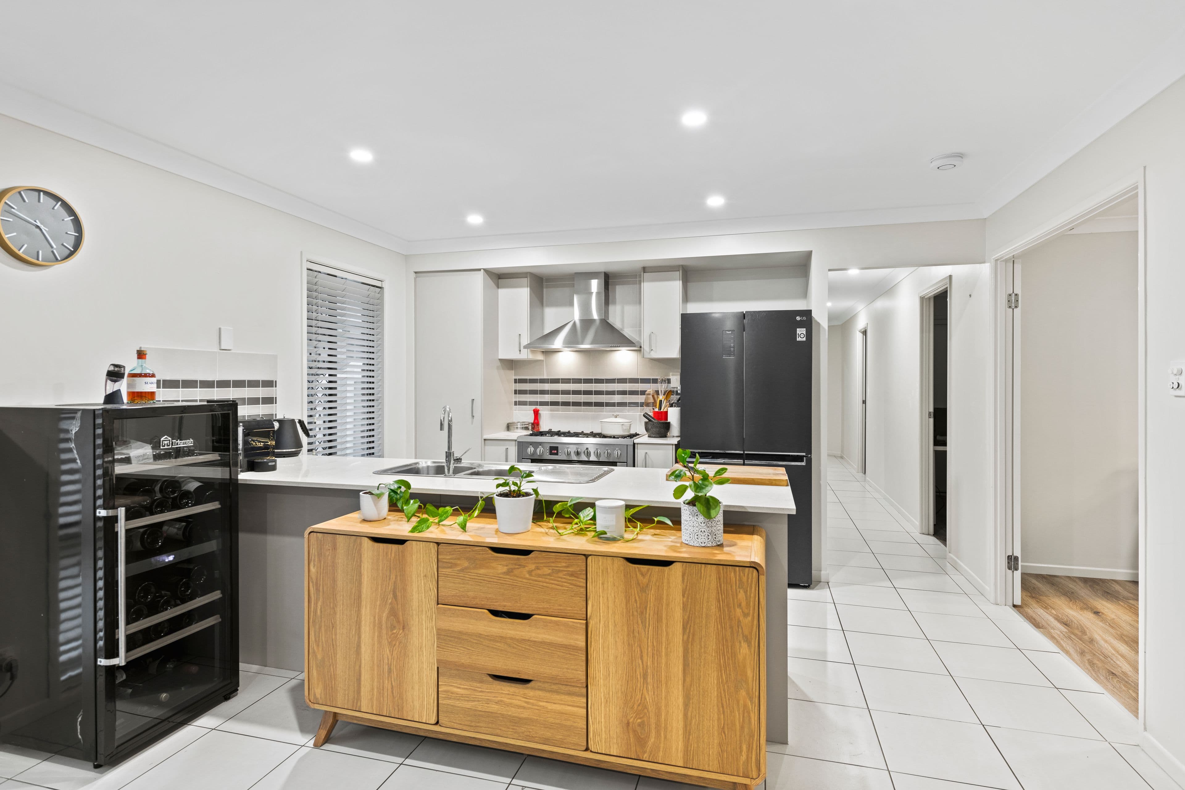 6 Sunjoy Place, North Lakes QLD 4509, North Lakes - Thumbnail 5