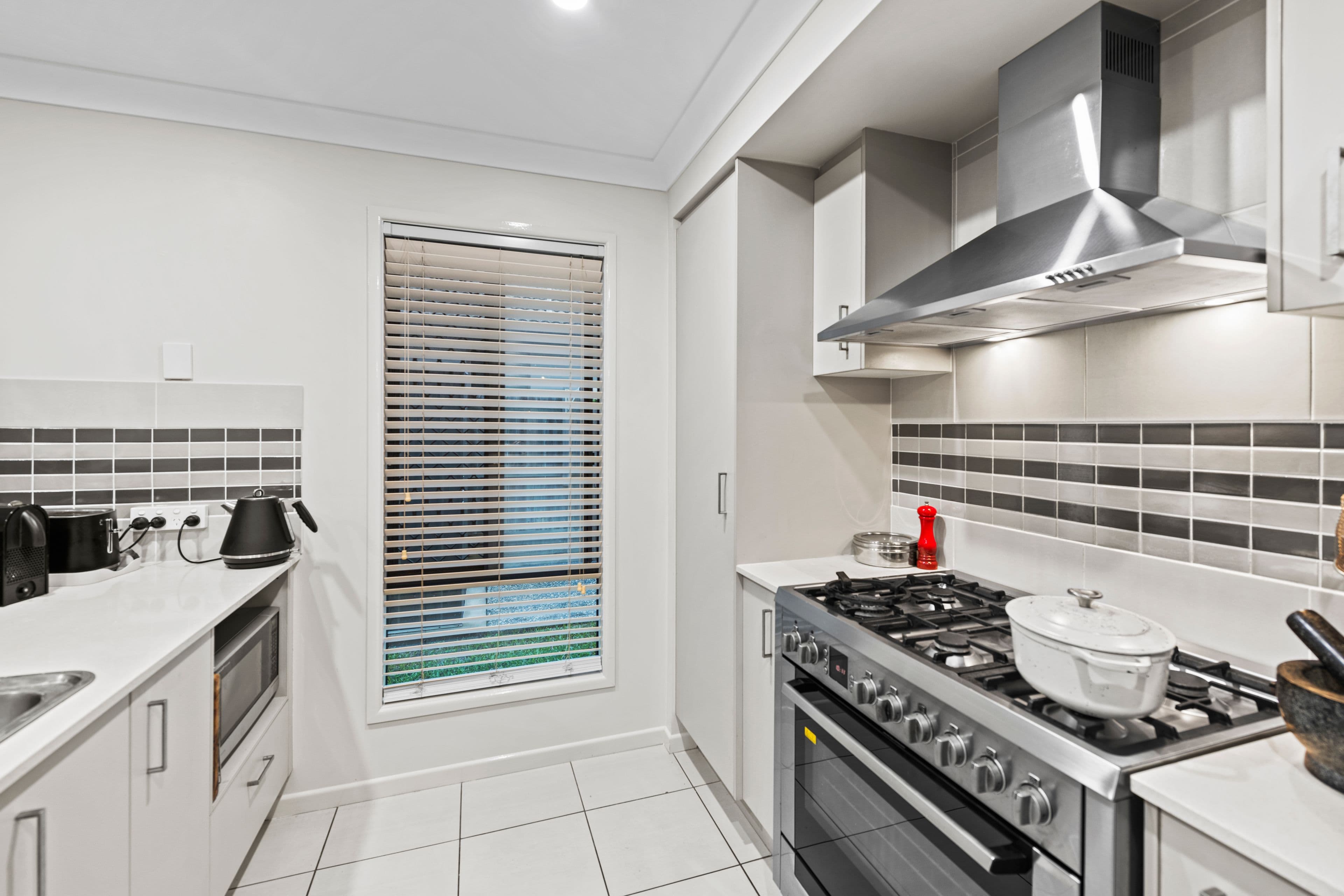 6 Sunjoy Place, North Lakes QLD 4509, North Lakes - Thumbnail 6