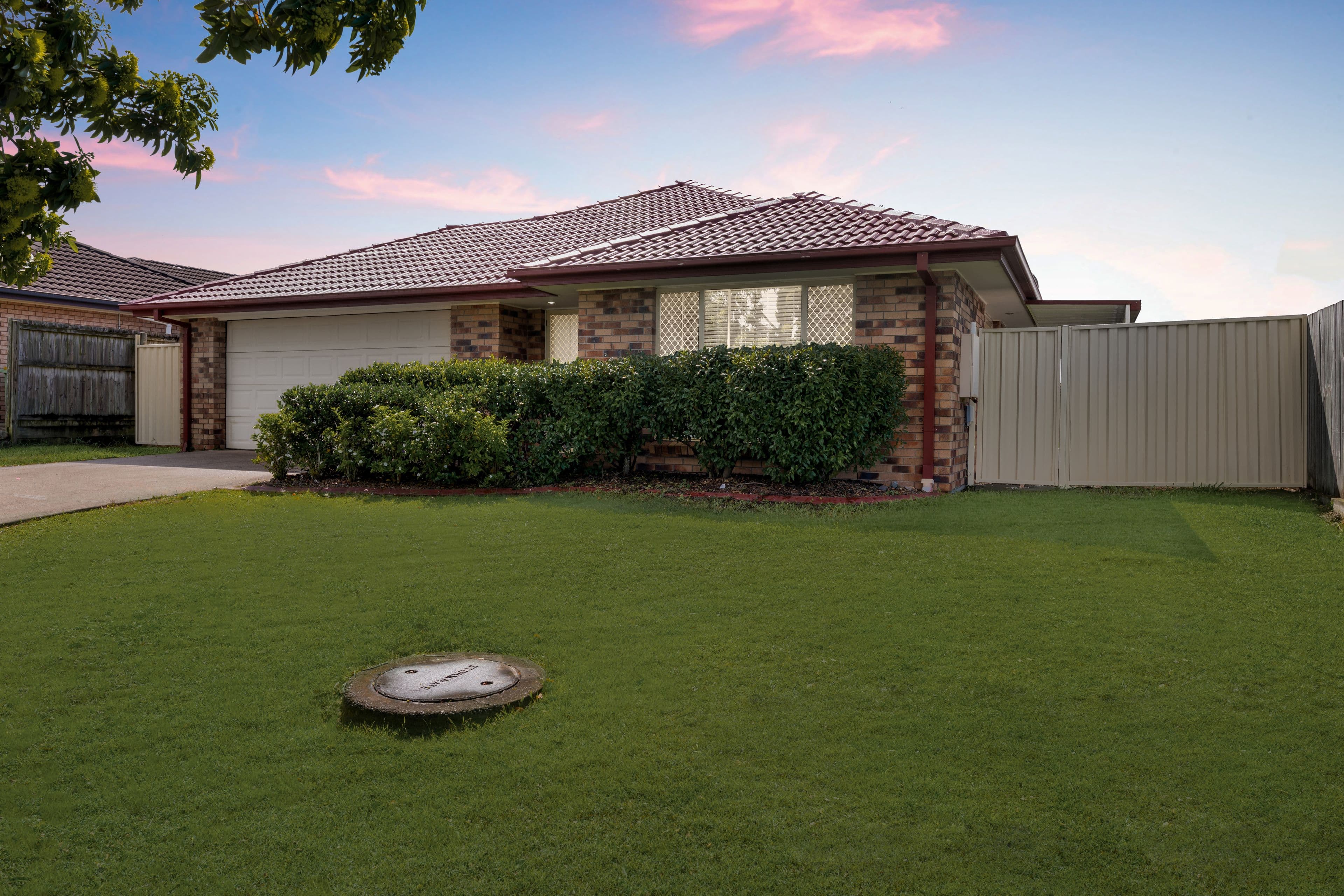 26 Elcock Avenue, Crestmead QLD 4132, Crestmead - Thumbnail 2
