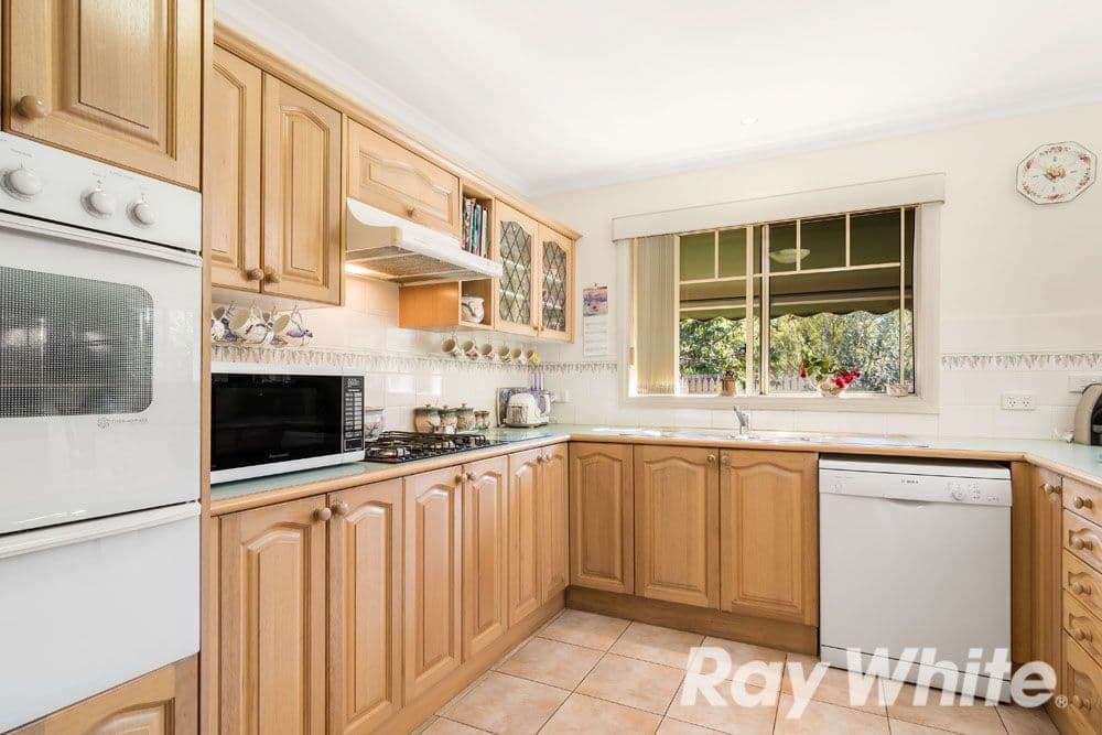 5 Graham Court, Macleod VIC 3085, Macleod - Thumbnail 4