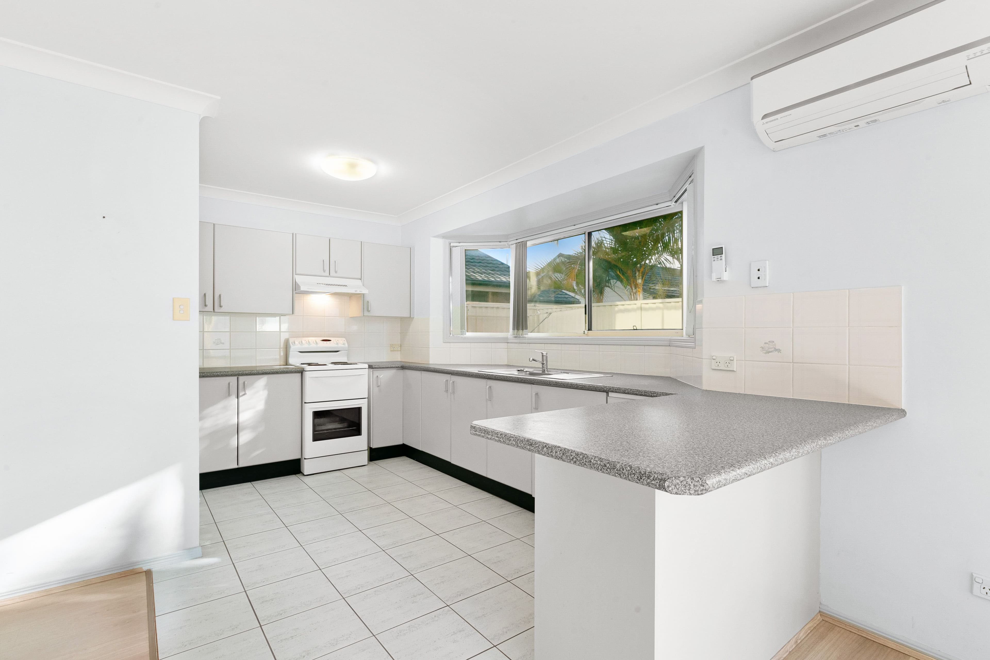 2/3 Lakeview Street, Toukley NSW 2263, Toukley - Thumbnail 4